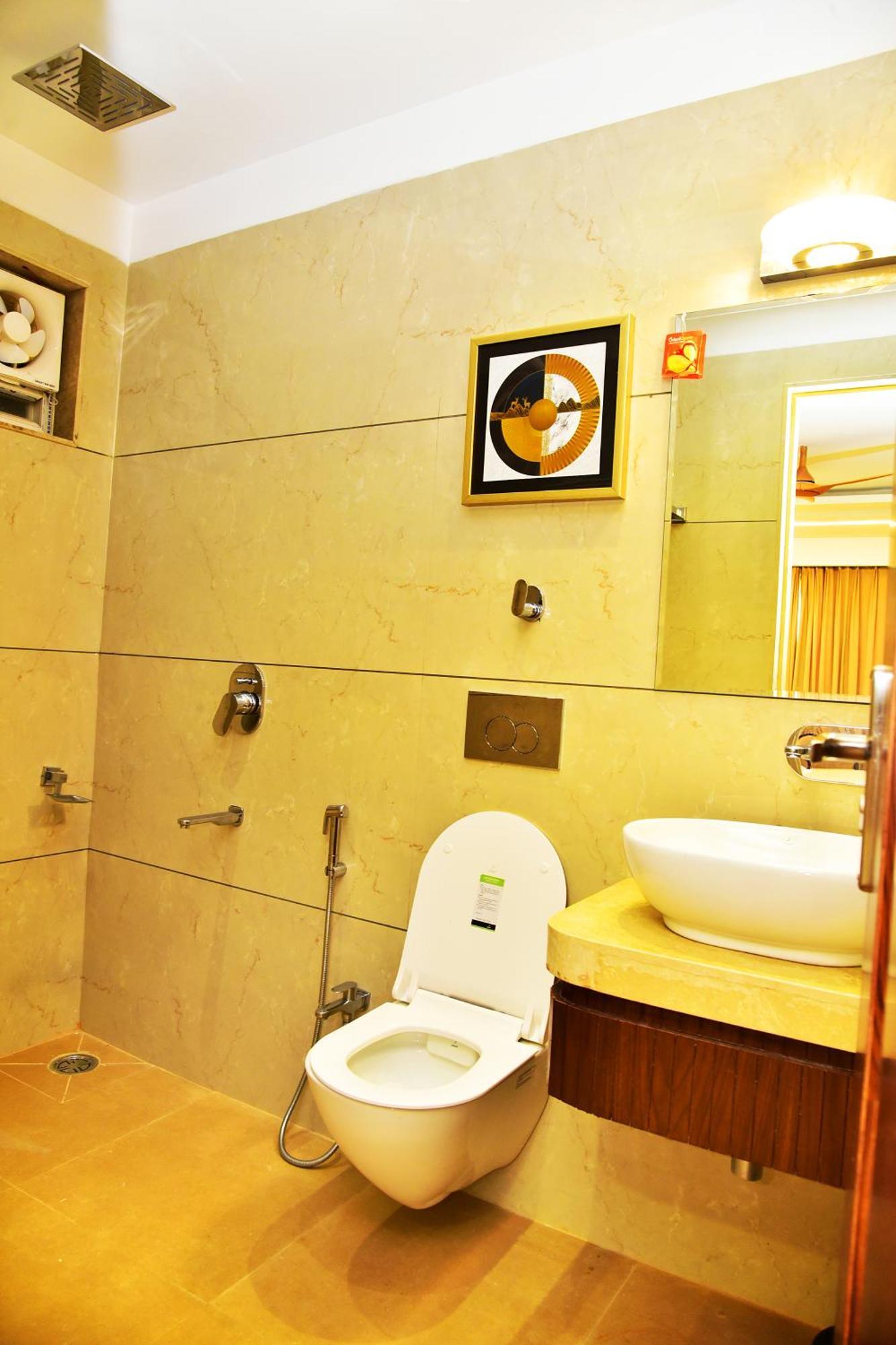 Hotel Divine Peak Pachmarhi Luaran gambar